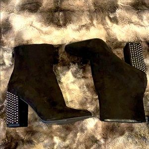 Jessica Simpson booties